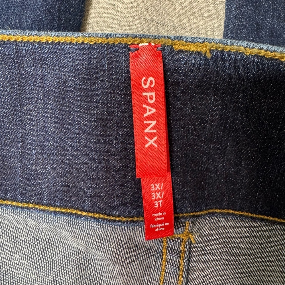 Spanx High Rise Flare Jeans Midnight Shade Shaping Slimming Pull On Size 3X - Picture 8 of 13